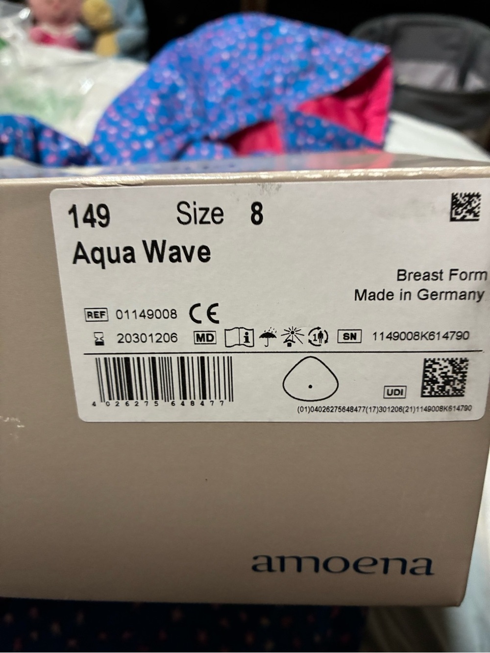Amoena Aqua Wave Women’s Swim Breast Form - clear size 8